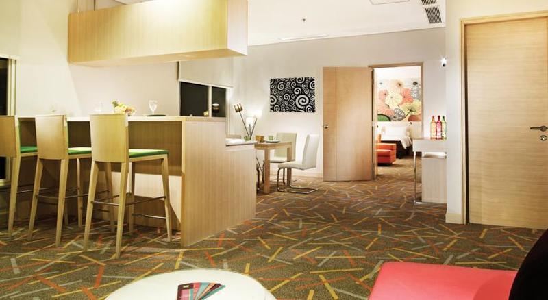 Hotel Ibis Styles Malang Exterior foto